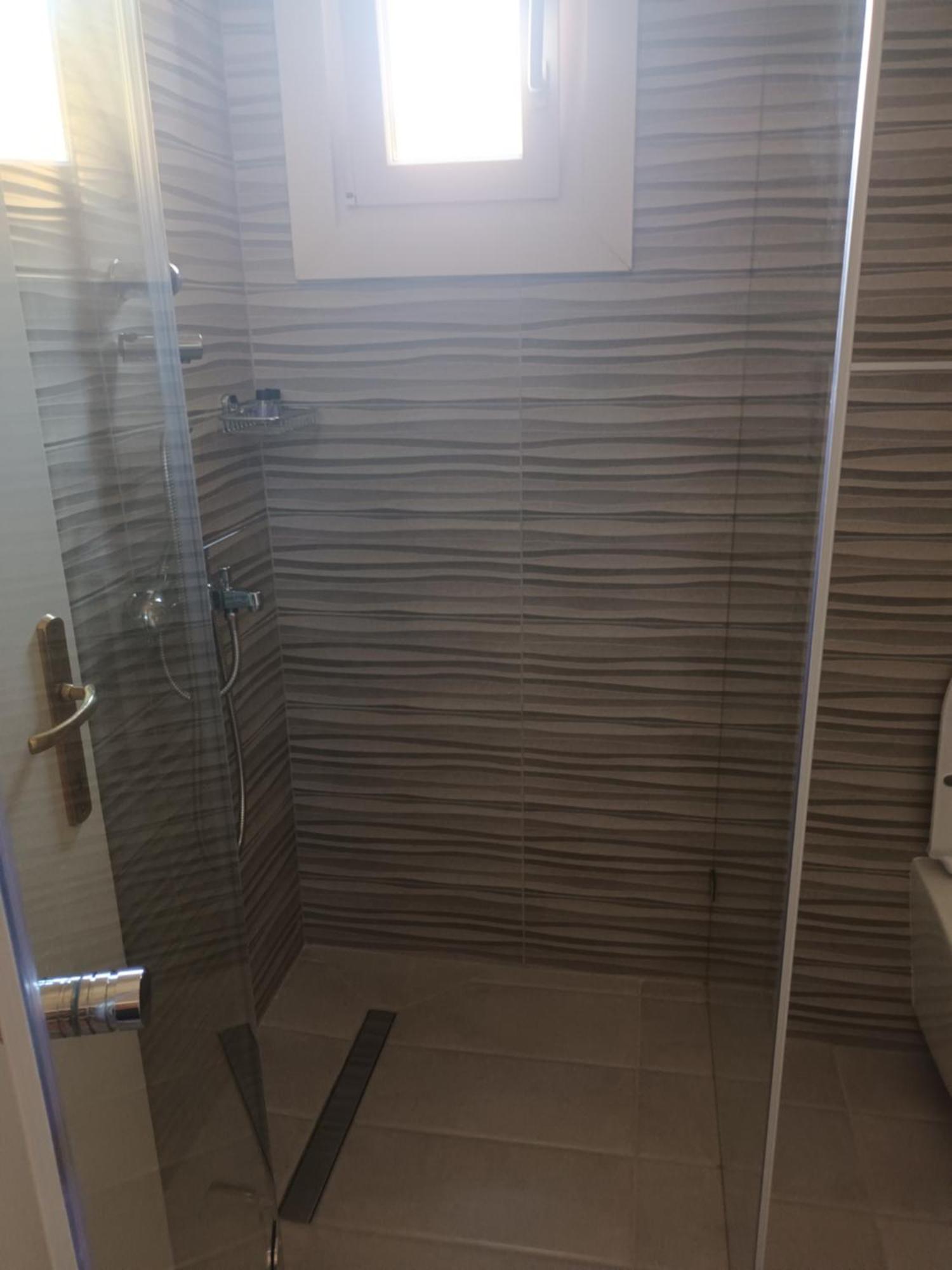 Krystal Hotel Krystallopigi Ngoại thất bức ảnh